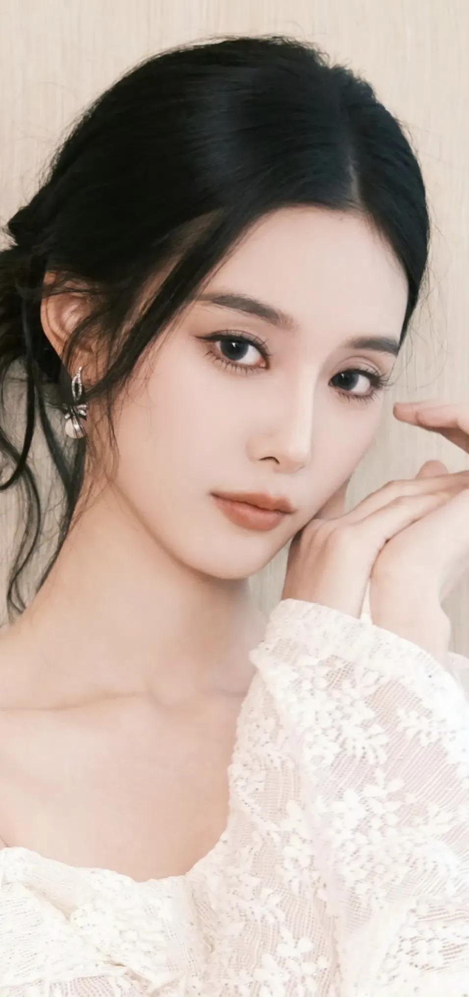 徐艺洋妹妹长这么好看，算不算便宜了黄子韬？