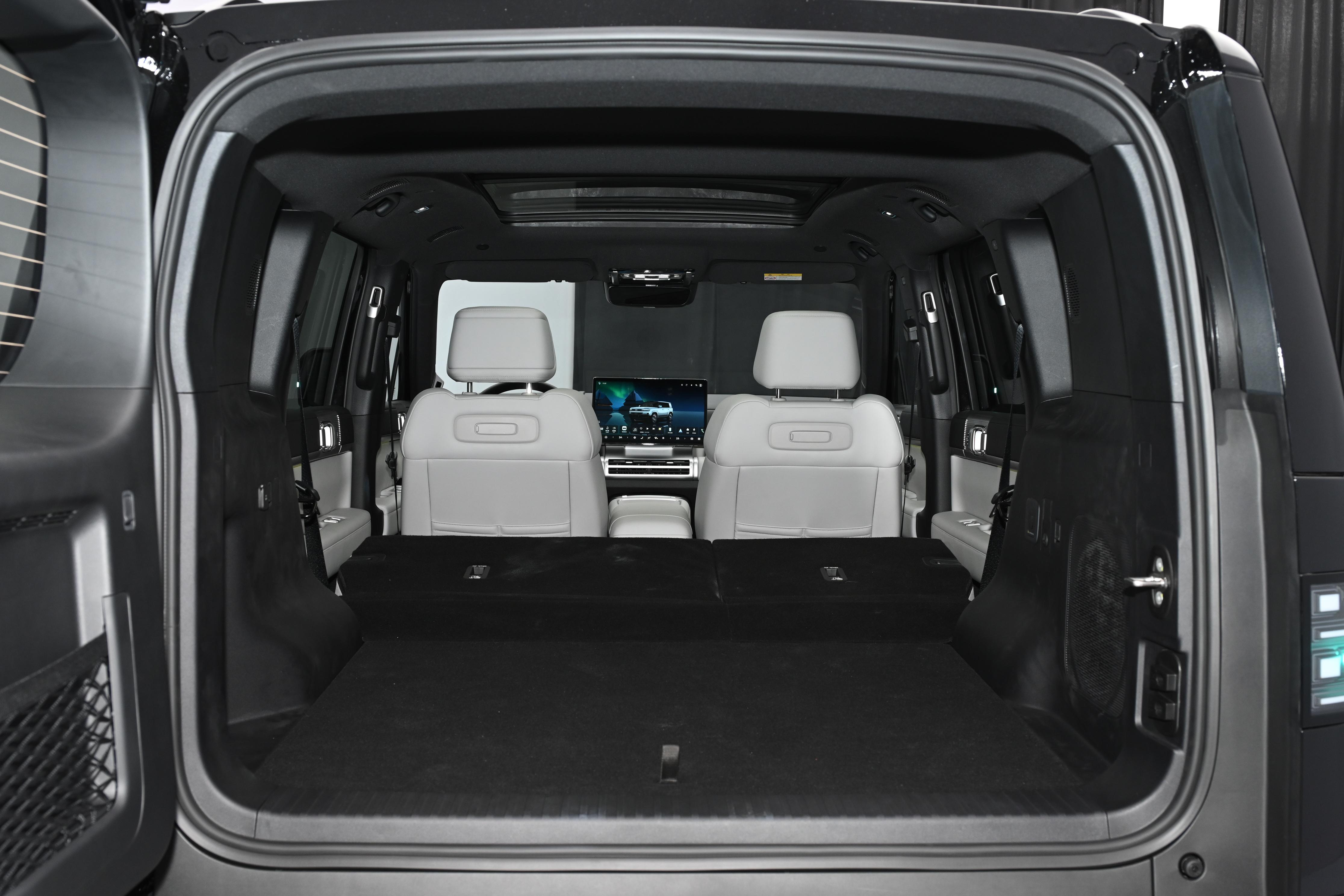 可城可野,全能SUV!17.98万起,方程豹钛7实力如何?