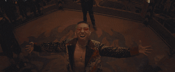 上映6天，把26天票房冠军动物城2打懵了，黄晓明给好莱坞上了一课