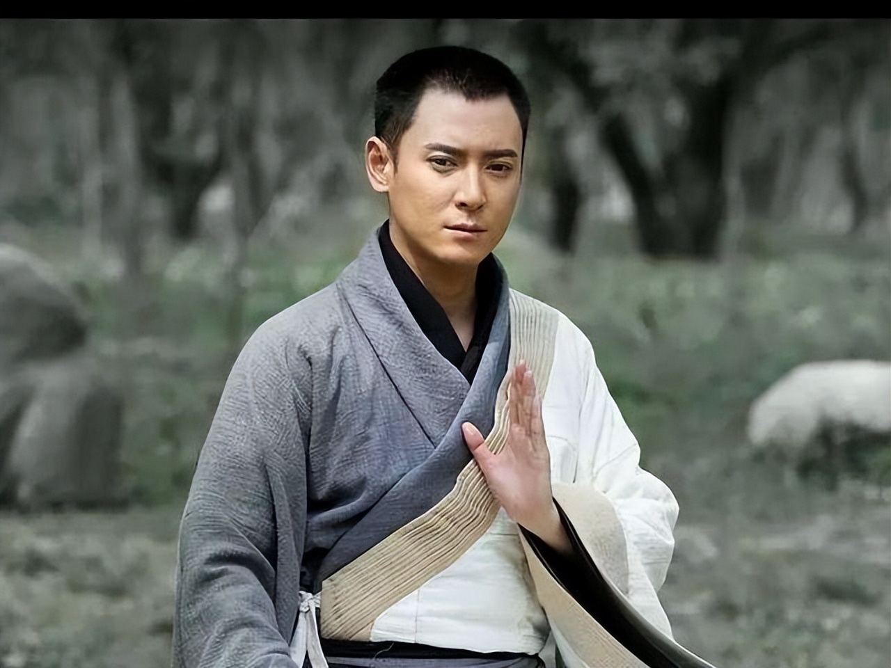 最帅杨戬演短剧，他从农民工变成演员，出道多年终究差点运气