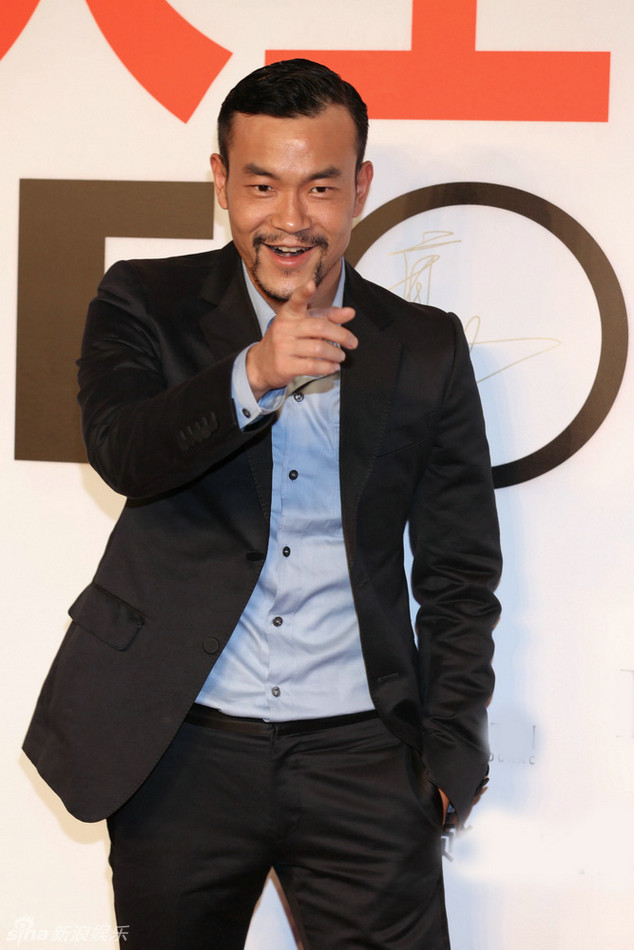 段奕宏说的没错，不拍戏就消失的廖凡，早已在另一个圈子红得发紫