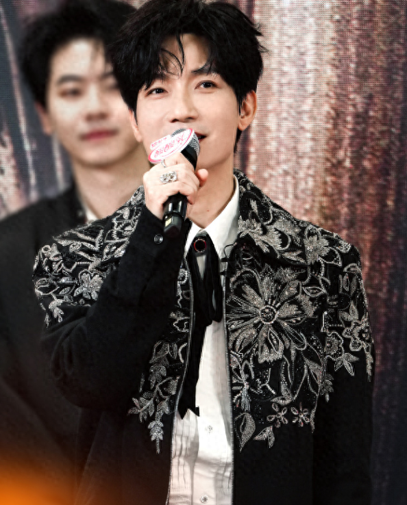 《歌手2025》官宣首发阵容，陈楚生成最大“败笔”，李宇春有话说