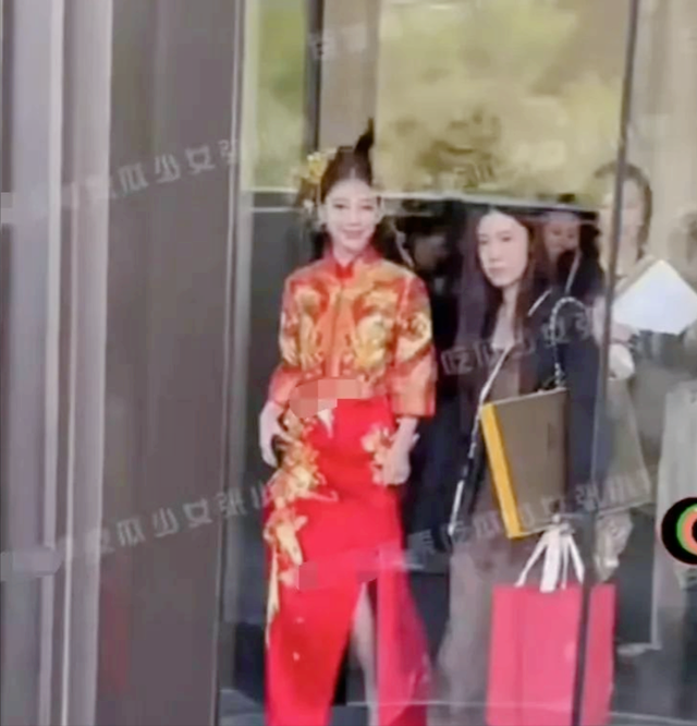 汪小菲大婚玄学预警！北京再刮大风，网友神评：意思是还得吹吗？