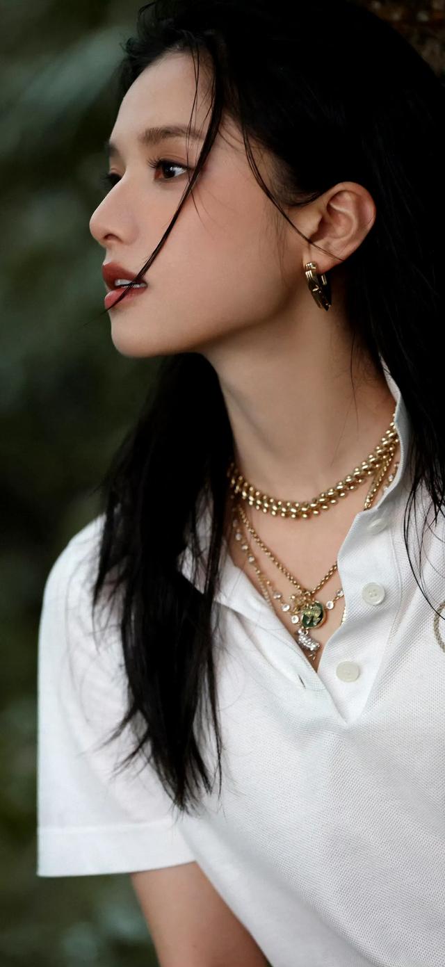 不得不说张婧仪这张脸太高级了