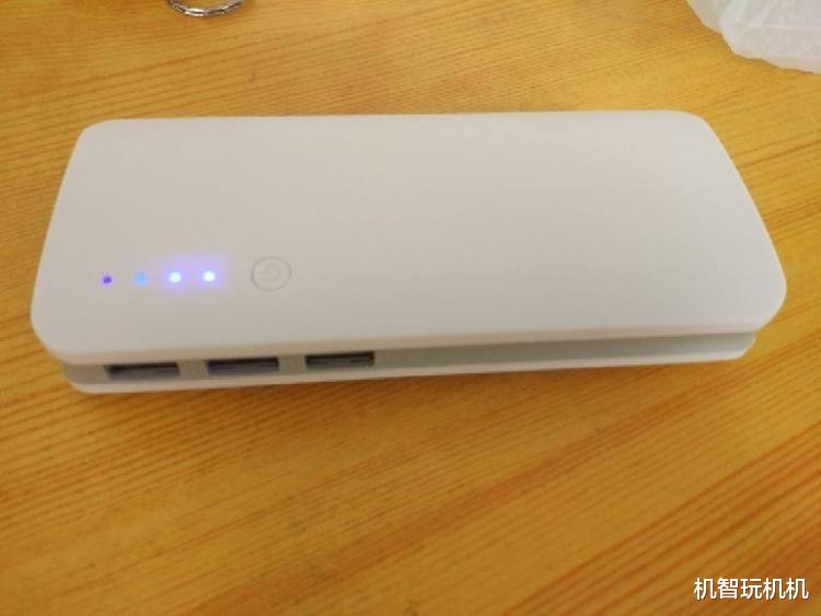 丟掉危險的充電寶！1萬毫安電池手機要來了：續航成神！