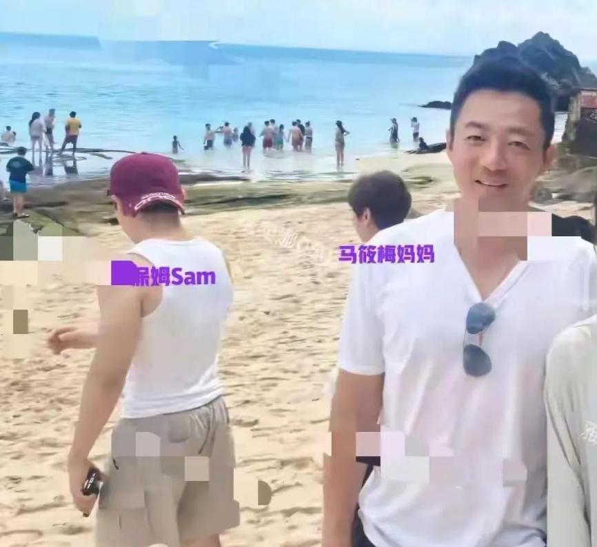 小杨阿姨内涵汪小菲，句句不提却句句在骂，她的退路可能早已铺好