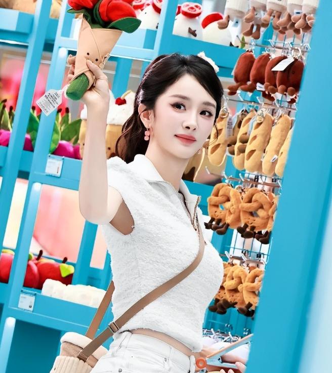 陈晓当年若跳车不成功，可能也是于朦胧这种结果！吴京的话太真实