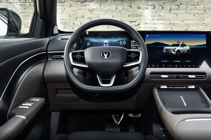 长安全新CS55PLUS上大分！10万级价位，“用的比合资车还好”？