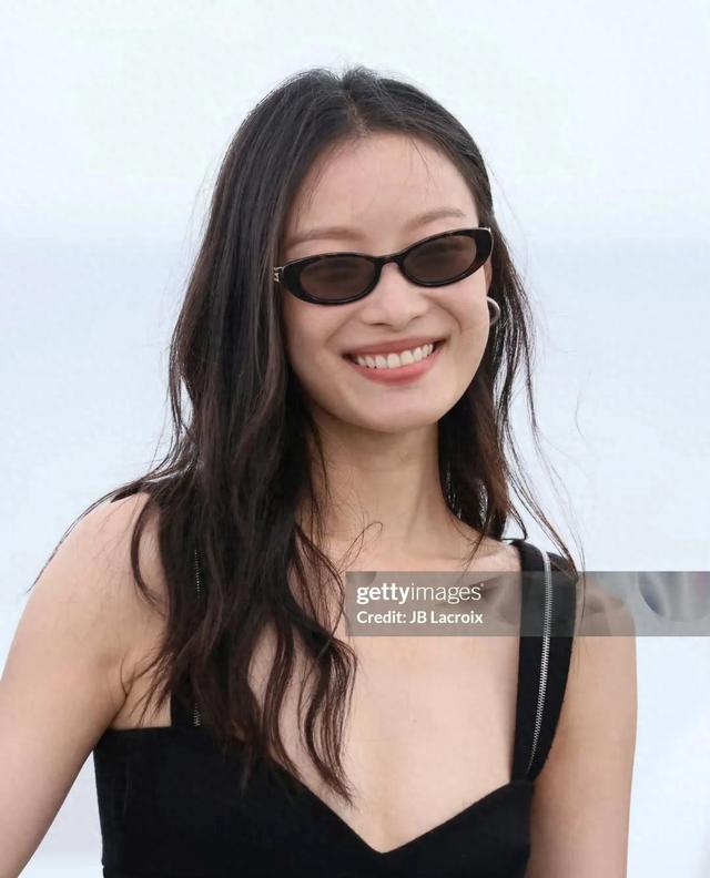 36岁倪妮，面相变了，事实证明，4年前张艺谋的忠告，拉了她一把