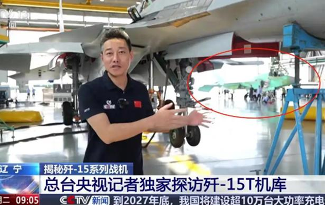 美国收到坏消息，航母将降至10艘，中国航母发力，顶级舰载机上舰