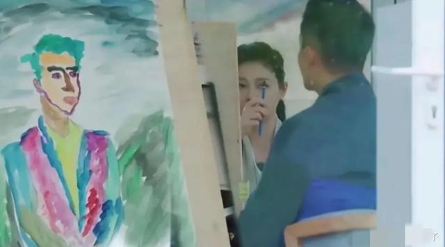 汪小菲喜过父亲节,玥儿姐弟赠送肖像画,汪的眼睛被姐姐画得传神