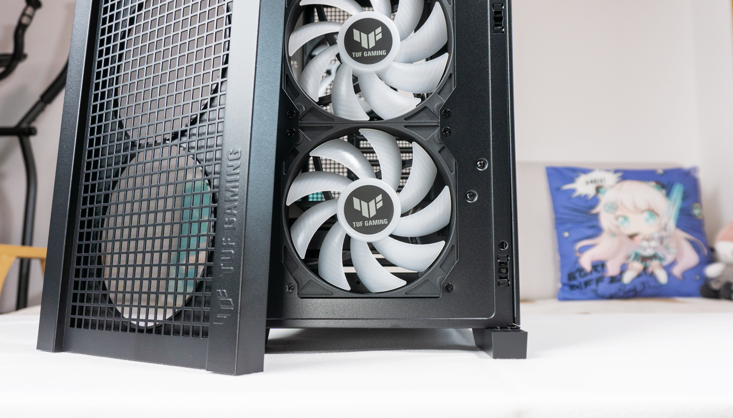 硬核電競風：用華碩TUF機箱打造RTX5060 Ti滿血戰斗堡壘