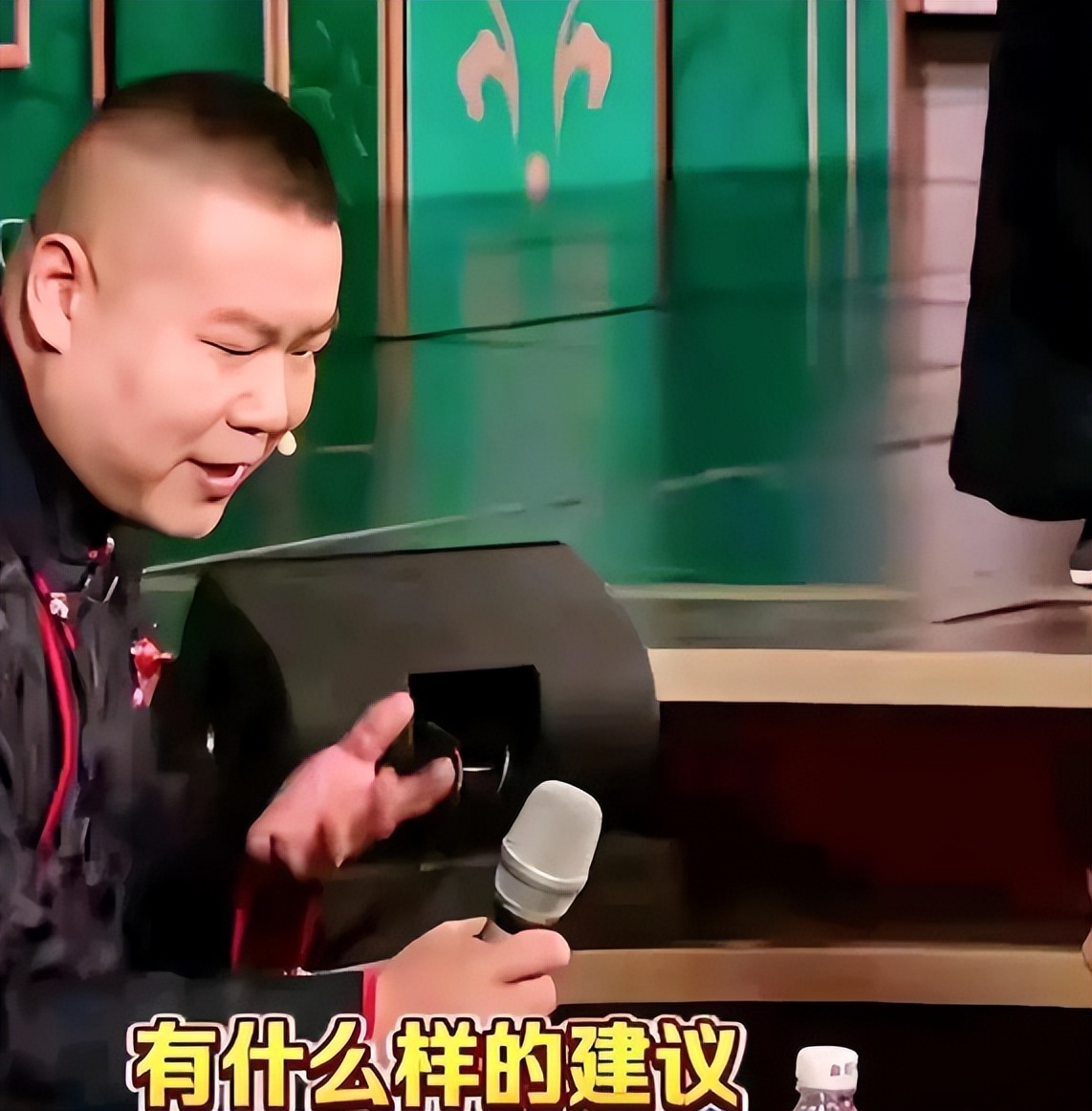 欠税被通报一个多月，岳云鹏再传噩耗，事关春晚，去年因此进医院