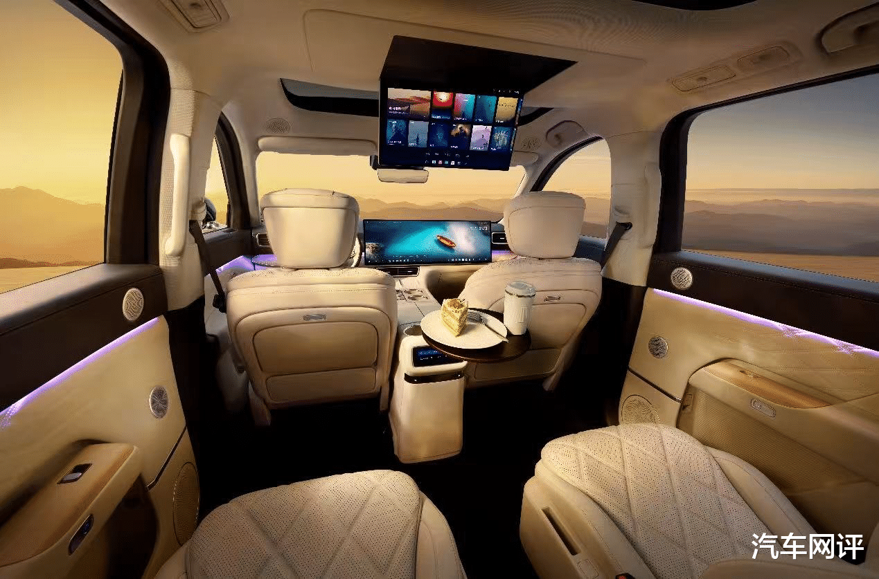 风云T11:以“标配即顶配”重塑品牌价值,开启奇瑞风云新篇章