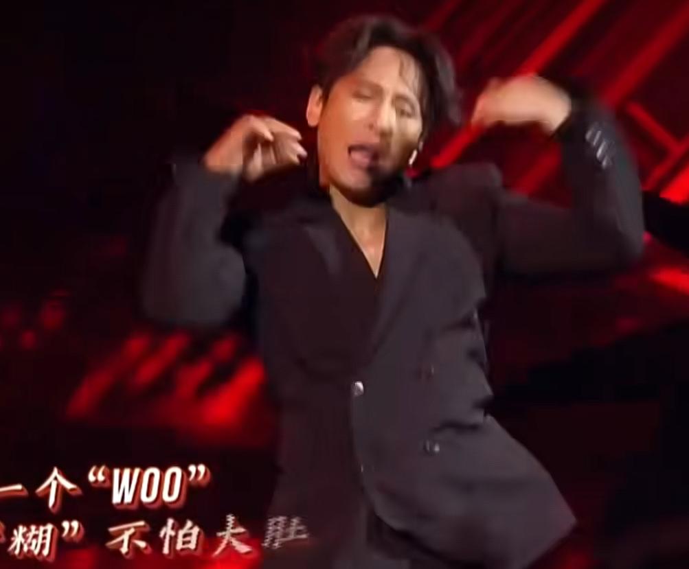 上梁不正下梁歪!成名后抛妻娶粉的宋小宝,如今下场真是大快人心