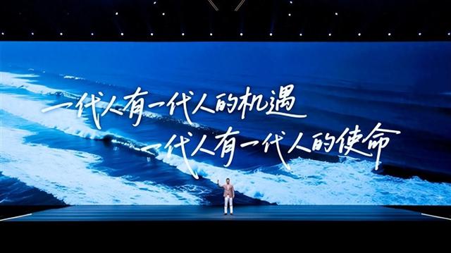 比想象更強大：榮耀與時代中堅的\雙向奔赴\