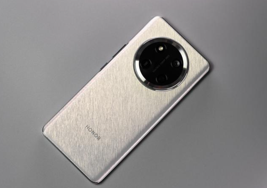 榮耀放手一搏！1億像素+6600mAh+66W，十面抗摔手機低至1093元起