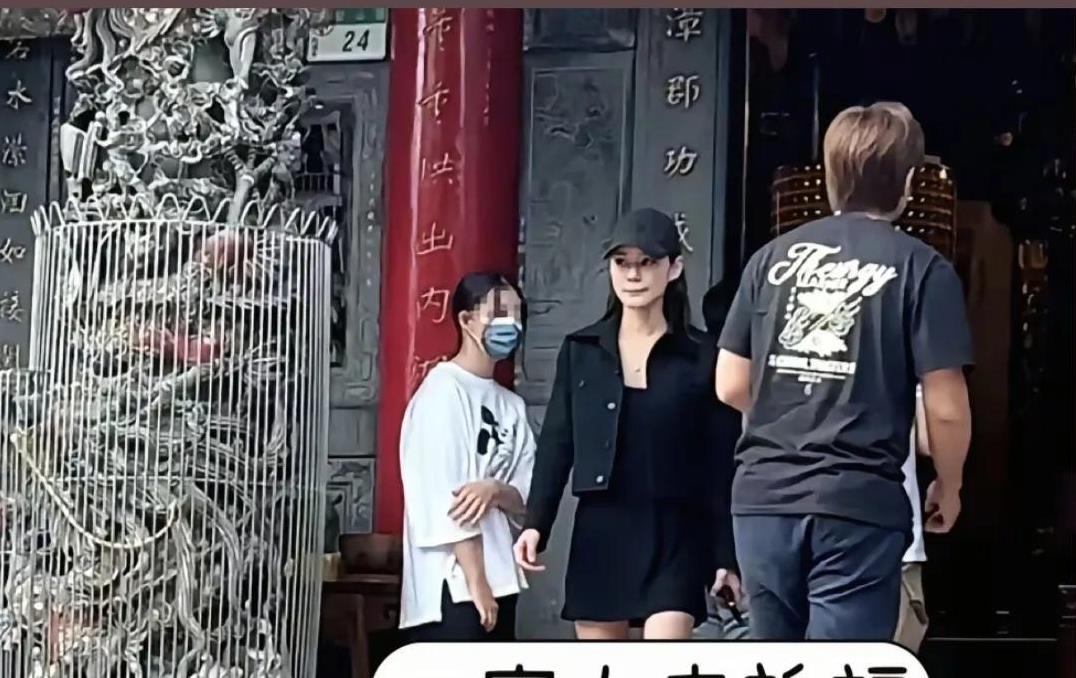 玥儿、霖霖缺席妈妈葬礼,他们究竟在做什么呢?