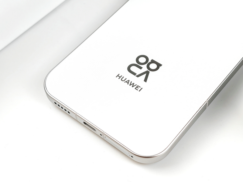 華為nova 15 Pro深度評測：中端市場的全能選手 顏值與實力兼備