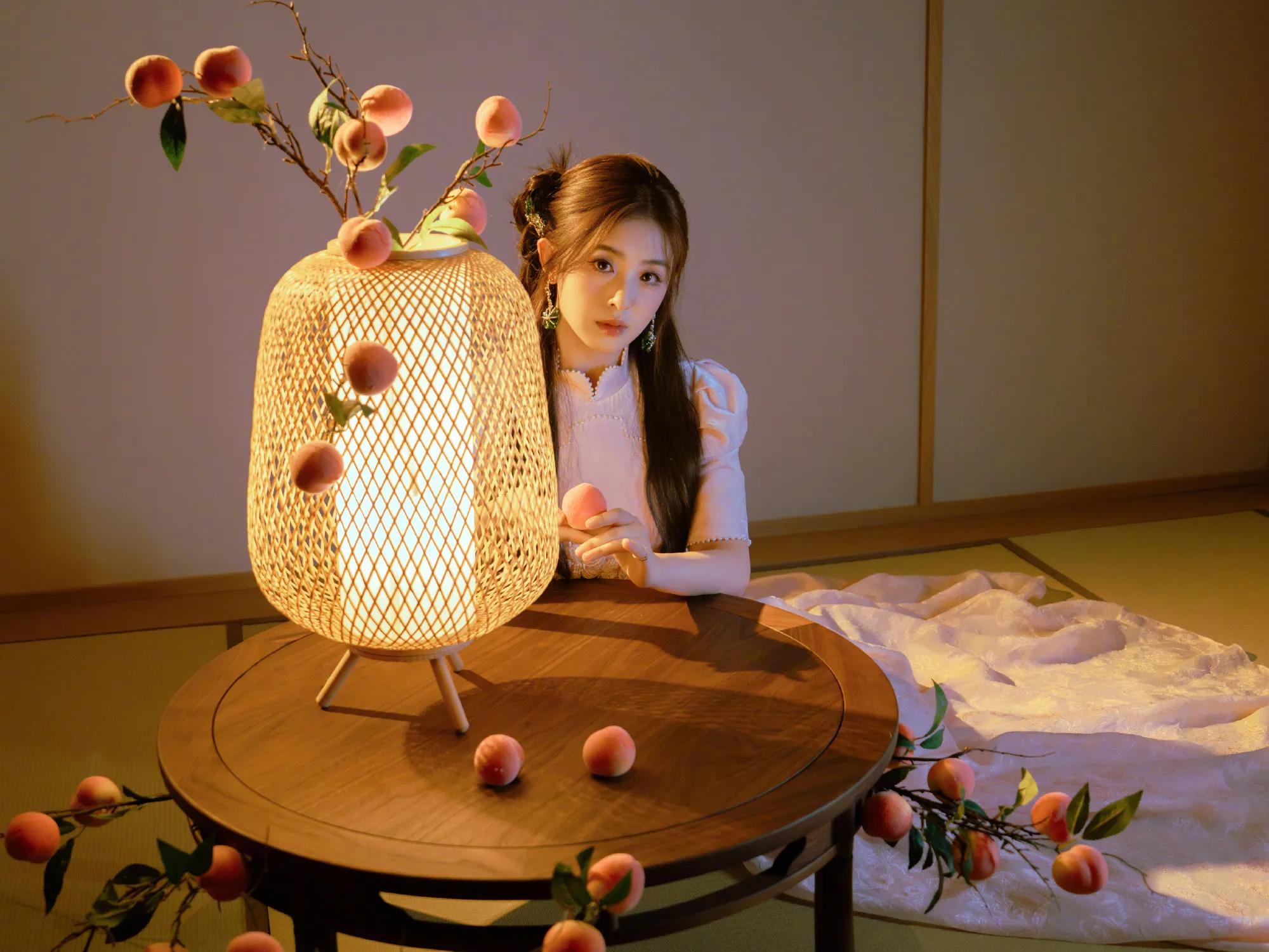 张含韵，央视七夕晚会， 七夕快乐，和合圆满！