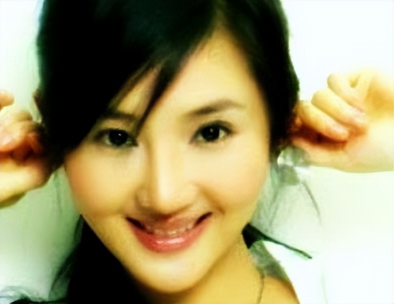 70岁的陈道明也没有想到,自己40岁的女儿如今已经开始为他争光了