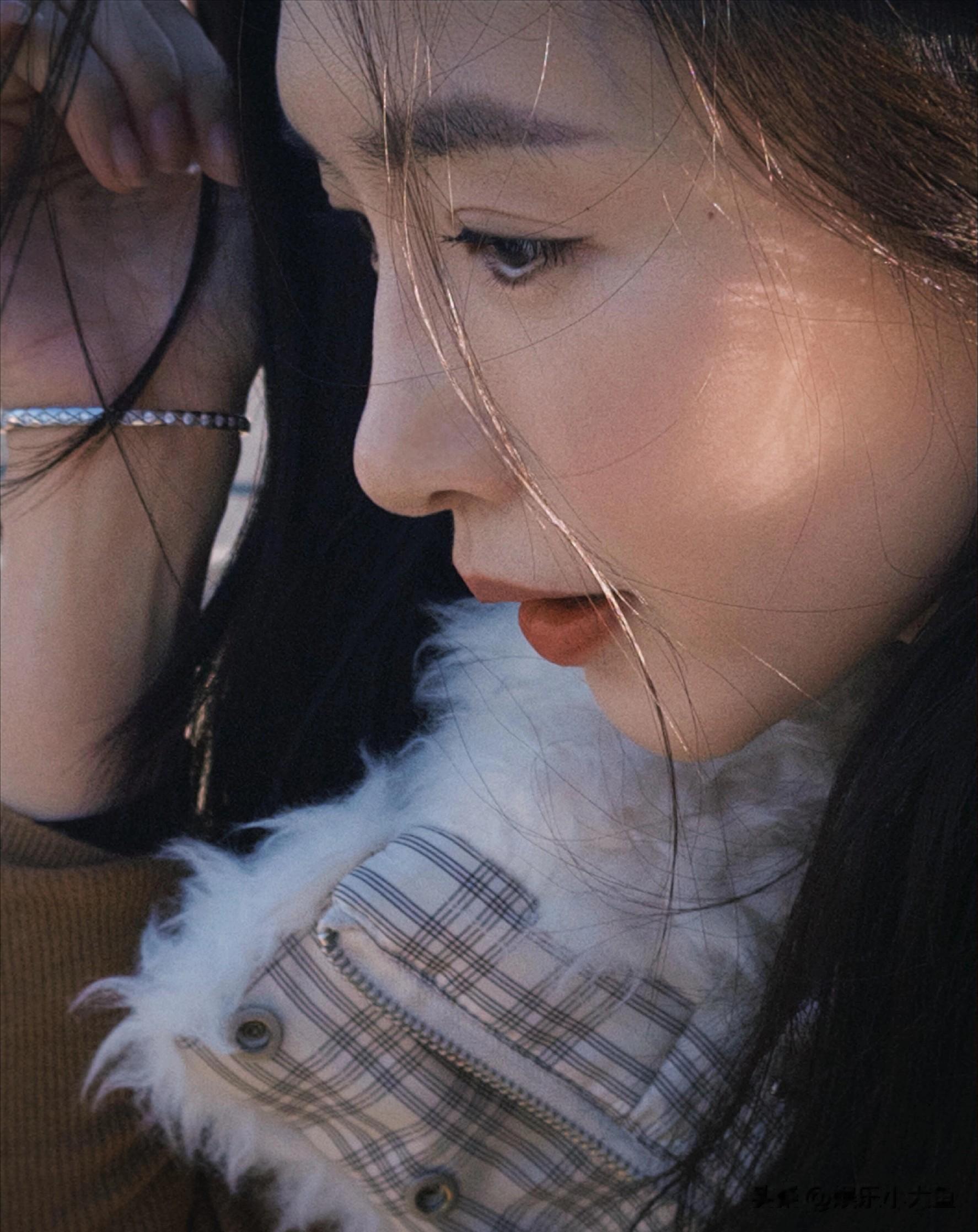 江疏影元旦美照封神，光影之间，每一帧都是温柔暴击！