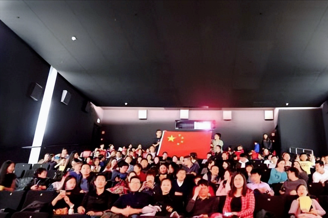 《哪吒2》海外热映:马来西亚影迷为支持华语电影不惜高价购票