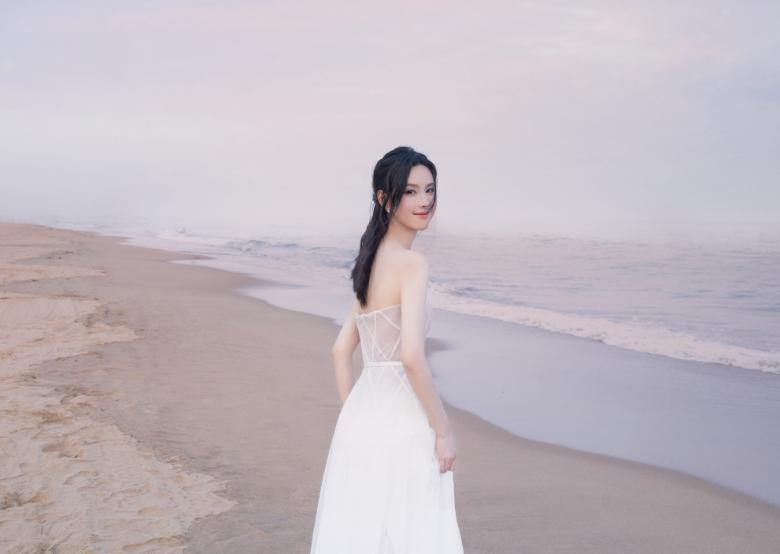 星光大赏名单引爆争议：大花集体缺席，95 后争 C 位，短剧演员入局