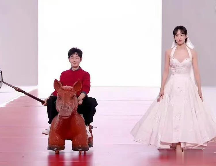 海口尴尬一夜，鞠婧讳张不开嘴，宋茜全程尴尬黑脸，陈都灵变大姨