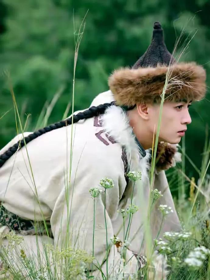 《大生意人》收官，陈晓真挚发文告别，雪地写古平原，还发了帅照