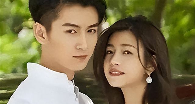 婚后生活奇葩的5对明星夫妻，各自找伴、分房睡、同居20年不领证