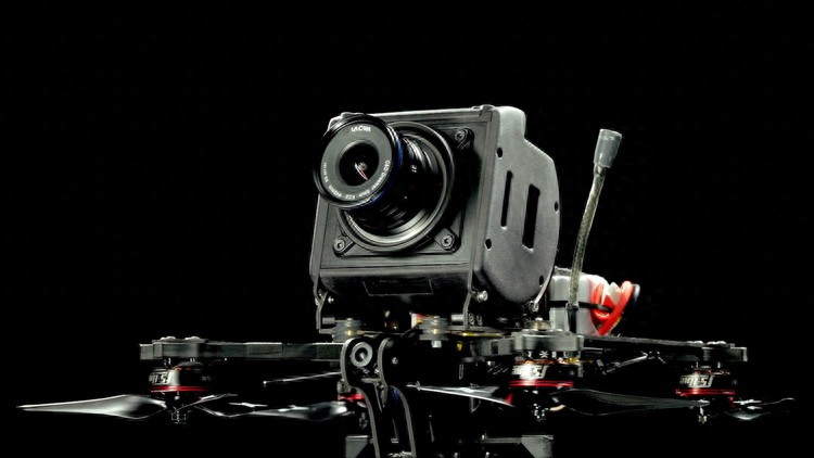 5K809P慢動作！ Freefly Ember穿越機真的上天了