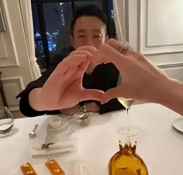 台媒曝大S妈突发心脏痛入院，大S离世重创S家，徐熙娣也难支撑