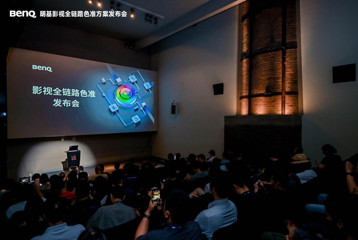 明基W6050實測：從THX認證到動態逐幀映射 高端家庭影院該有的樣子