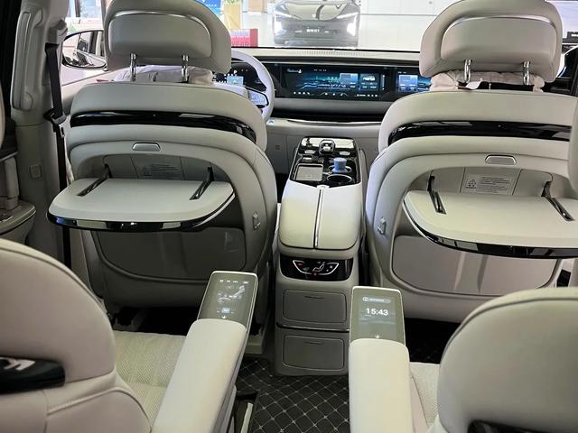 军工级安全护航，央企品质赋能，星海V9重新定义家庭出行新范式