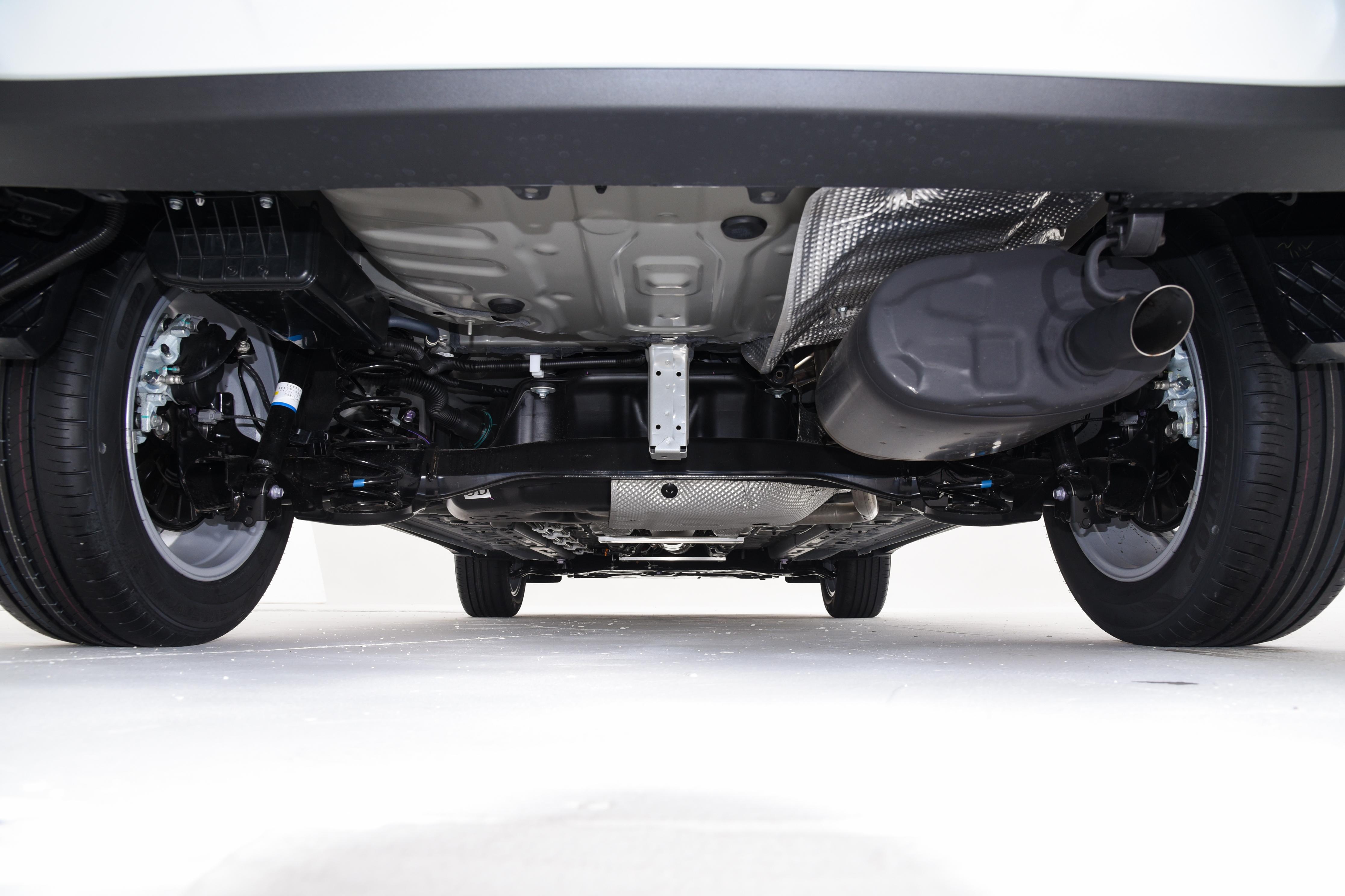 卡罗拉锐放纯燃油版!CVT豪华版表现如何?