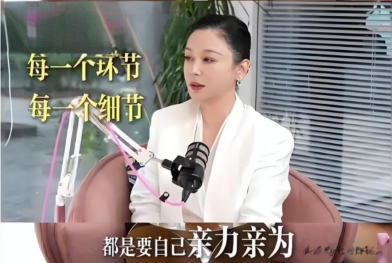 长得太美被导演占为己有，4年后生下大明星儿子，17岁出演男一号