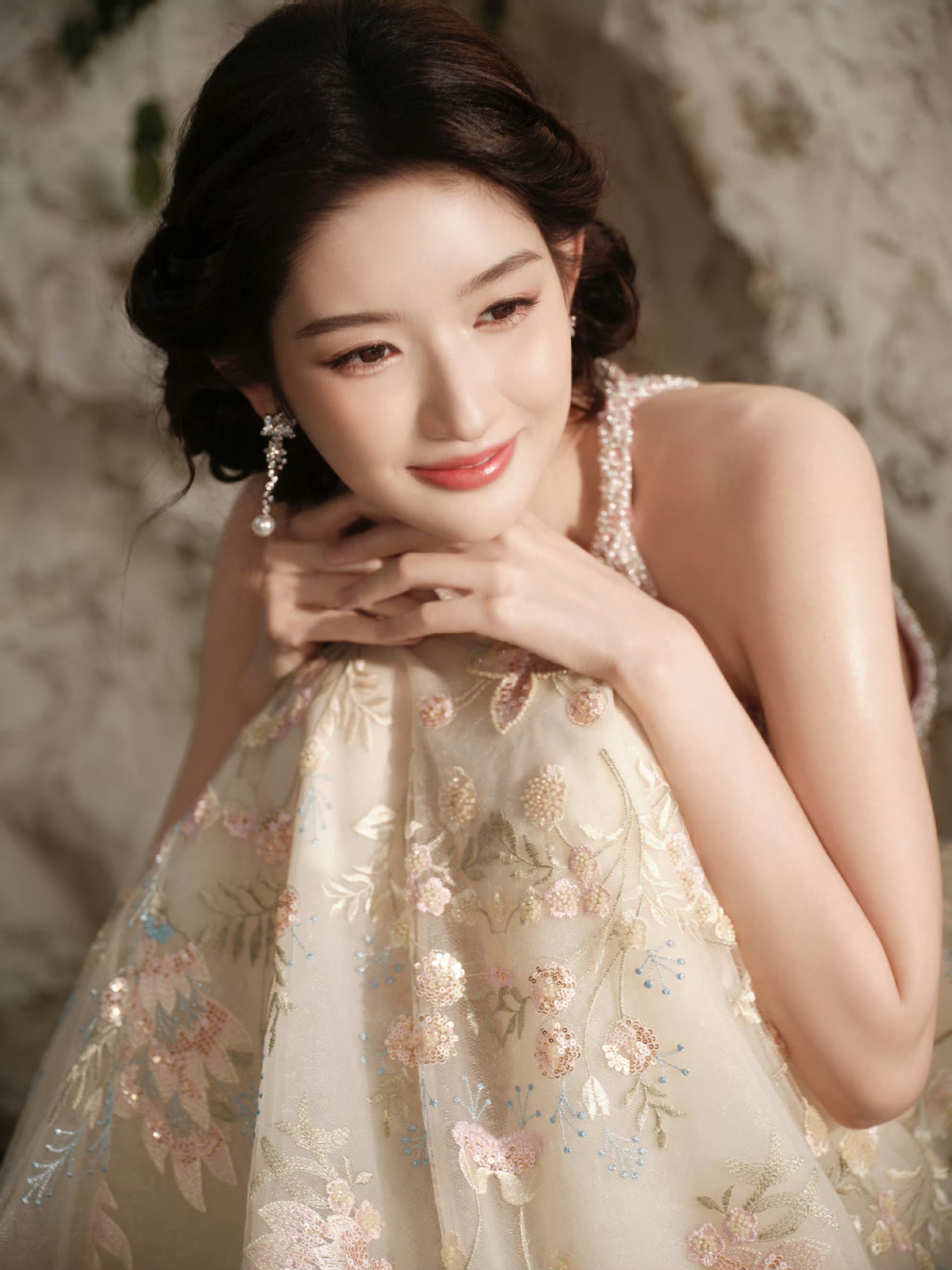 王玉雯这组照片中,第一张真的好萌!