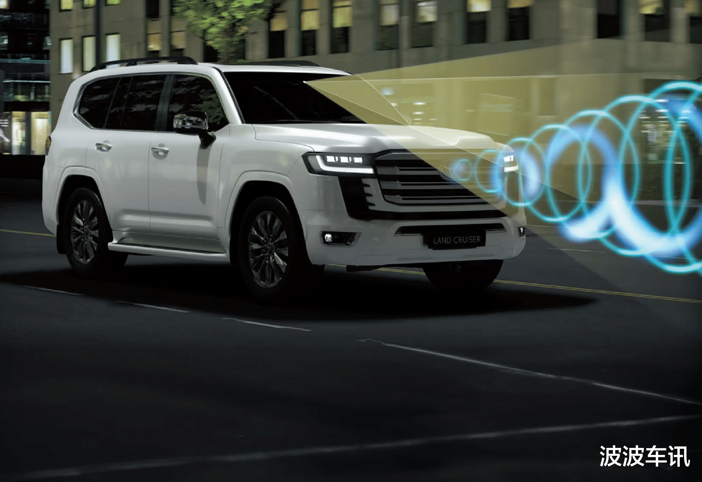 新款丰田兰德酷路泽官图发布,外观细节有改动