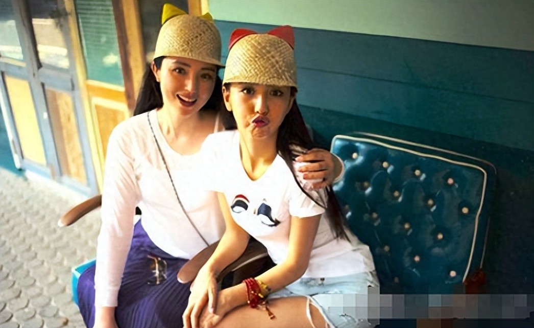 佟丽娅在高调喊话张维伊,一个细节暗示了俩人的关系