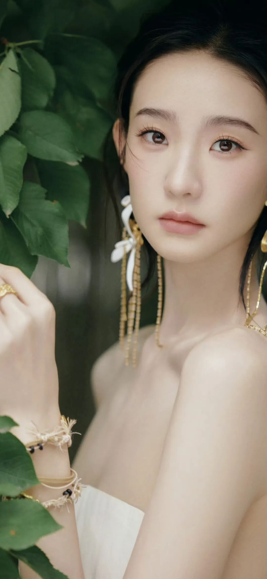 张艺凡壁纸分享