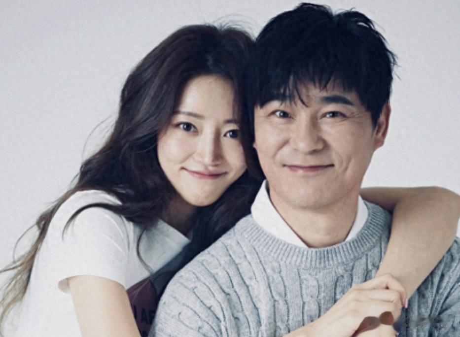 韩国男星二婚娶年轻妻子,妻子悉心养育5个儿子,却只有2个是亲生