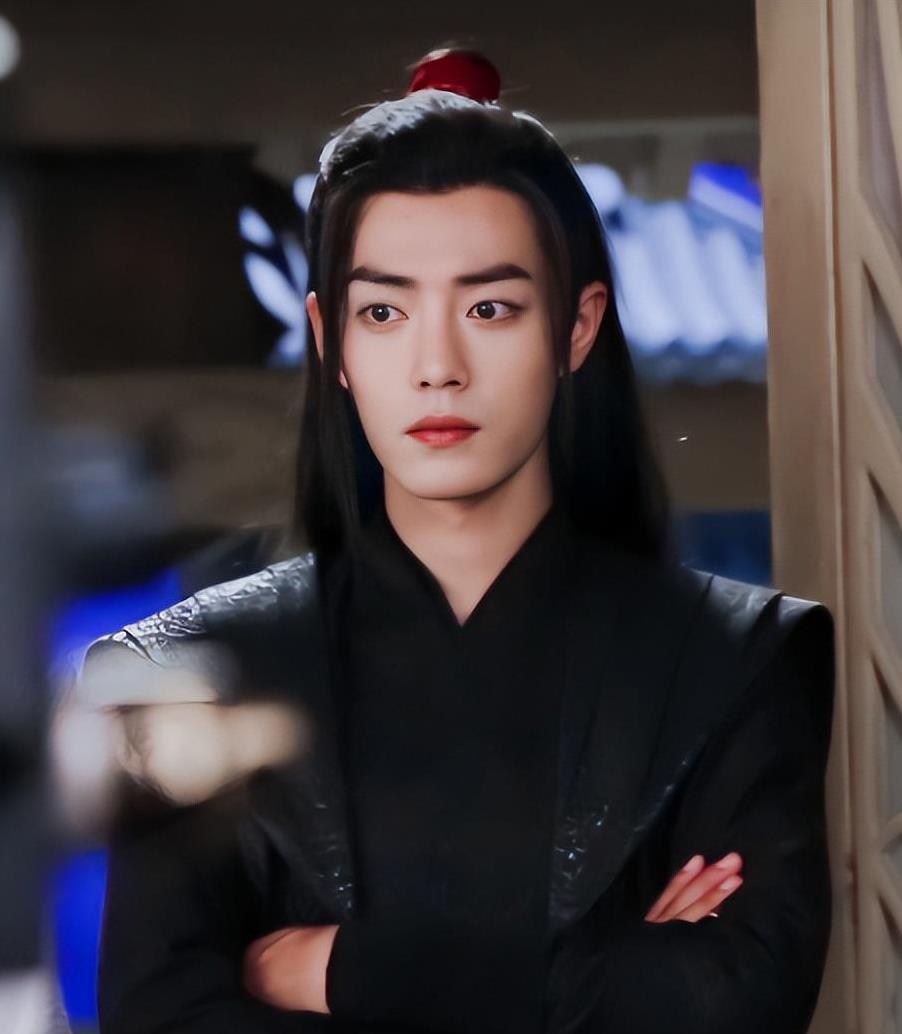 刚被曝所占乐华收入比，王一博就被传已离开乐华！