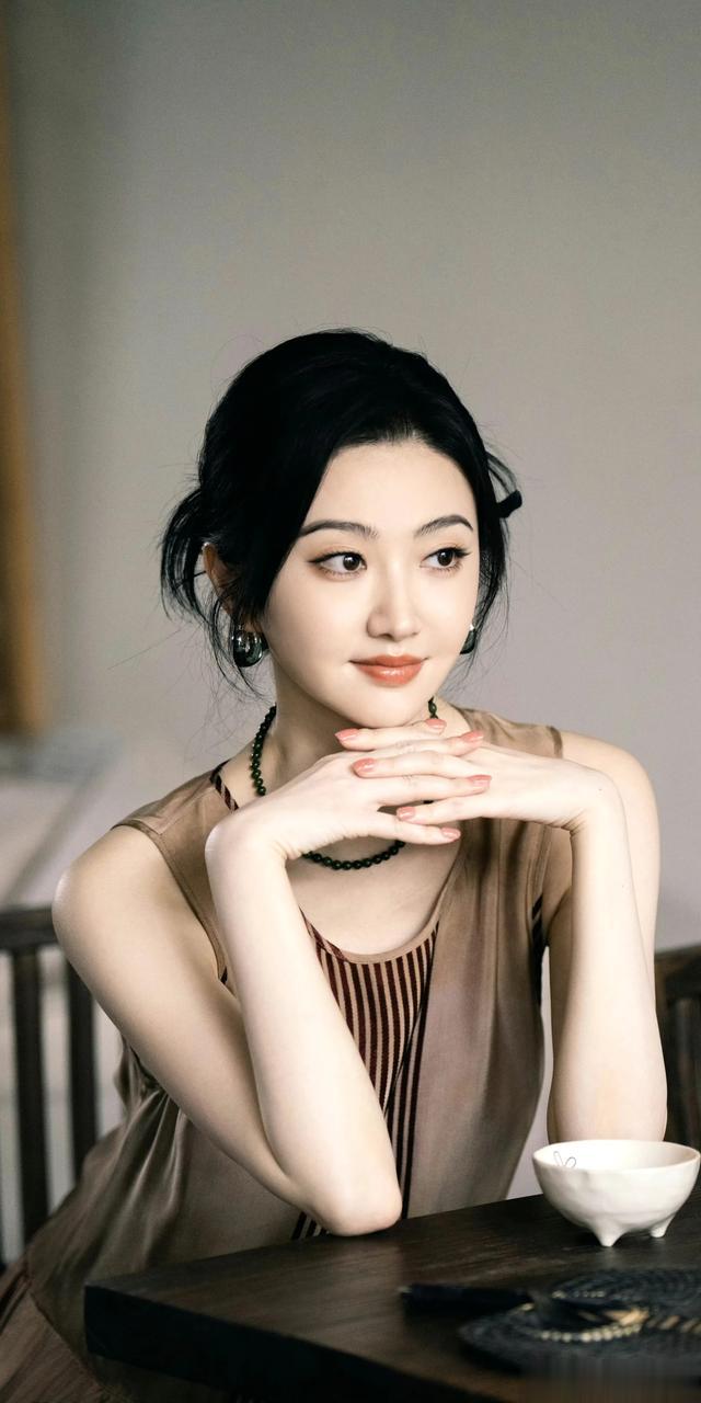 景甜 谁看了都会心动呀!