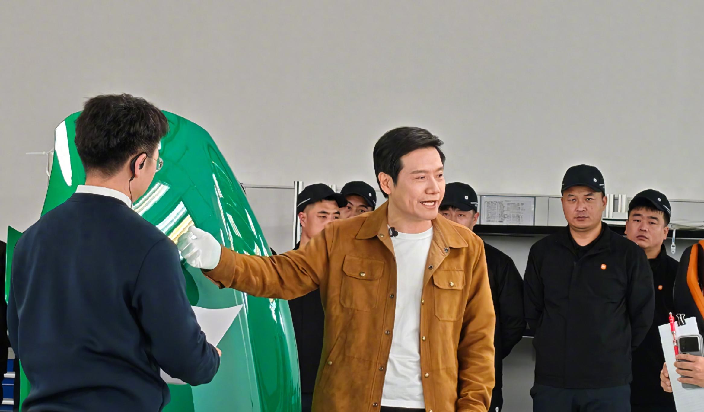 拆車辟謠定目標 四小時直播雷軍干了三件大事