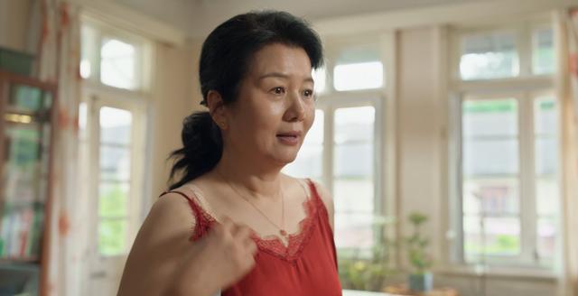 我的后半生：操碎心的孙宝琴不知，闺蜜殷勤倒贴沈卓然为何不上钩