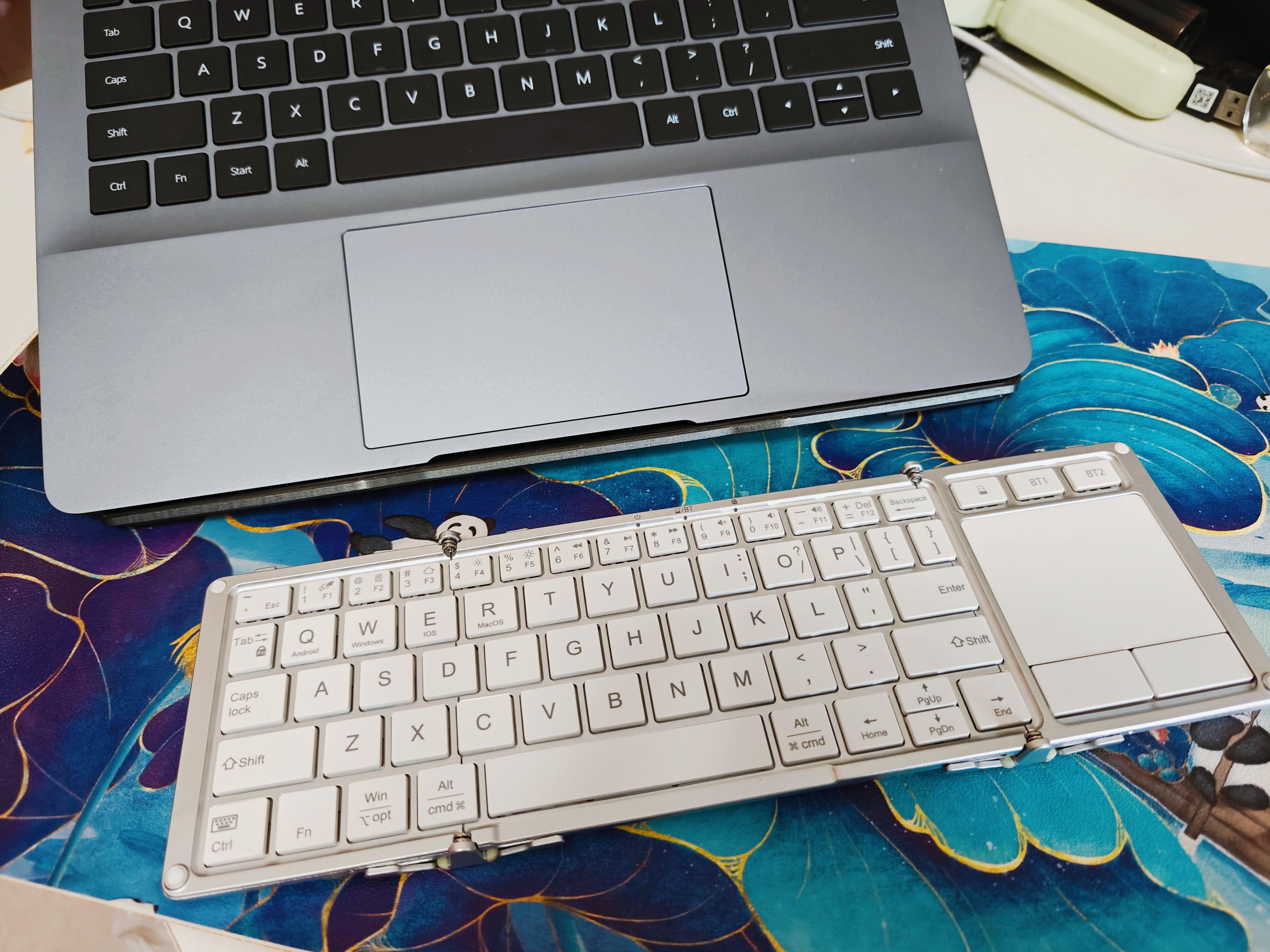 键盘也卷“三折叠”？BOW折叠蓝牙键盘，移动办公便携利器！