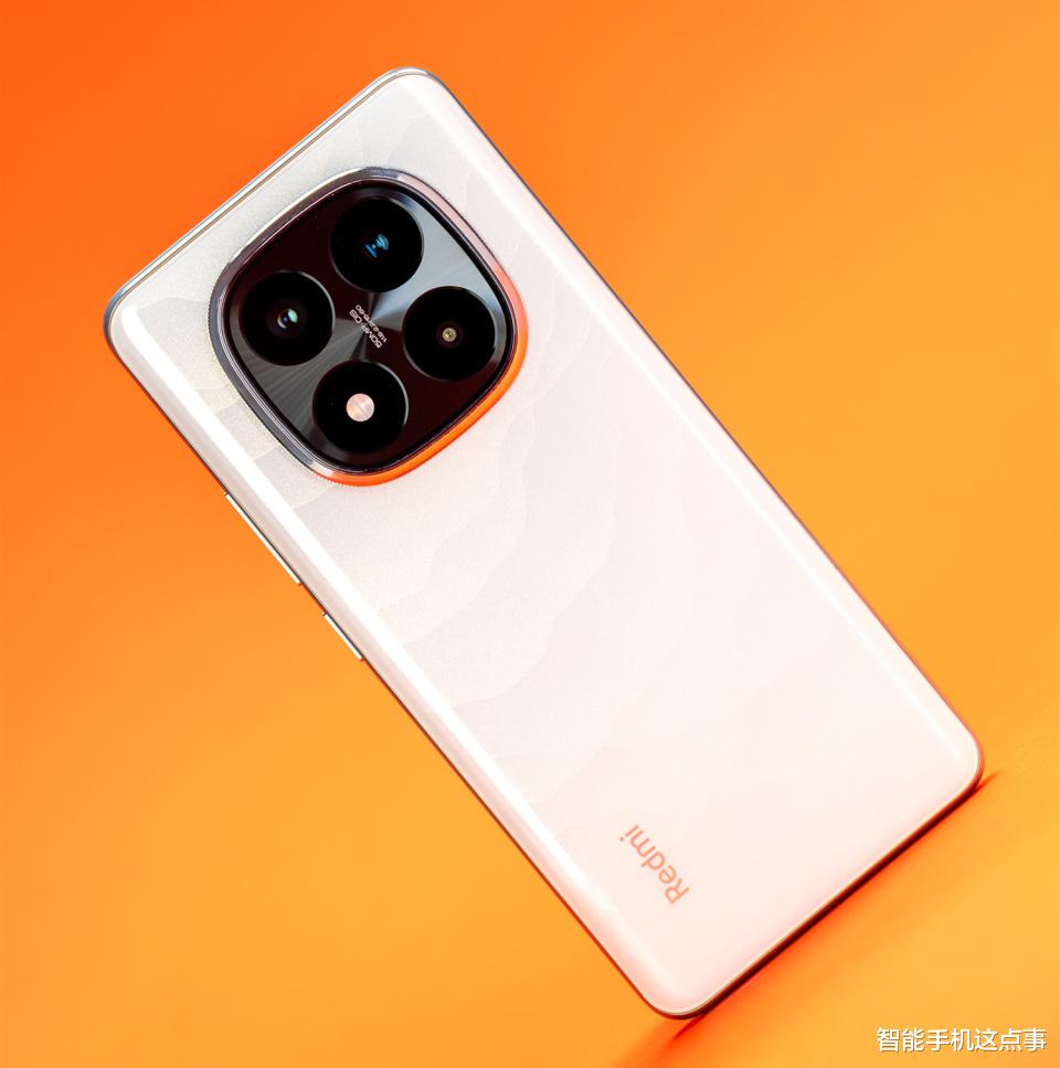 8月四款新机大比拼:魅族、iQOO、REDMI、荣耀小折叠屏,谁更胜一筹?