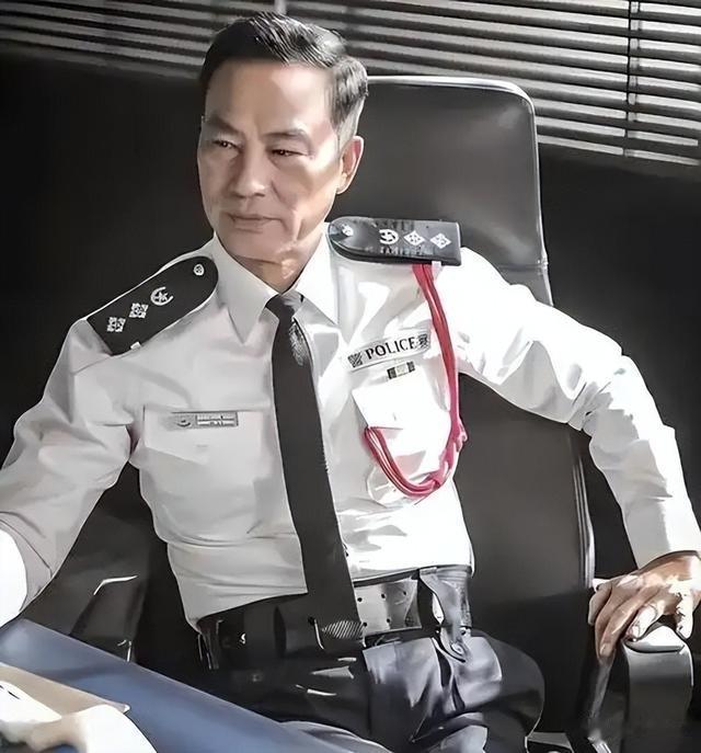 70岁任达华现状，收完麦子又来种玉米，“影帝”农忙季也得回家