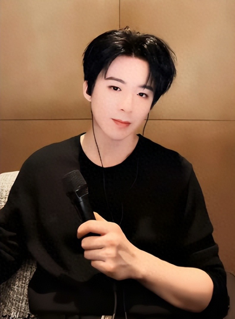 35岁刘宇宁不再隐忍!自曝“真实处境”,终是步入王一博的后尘